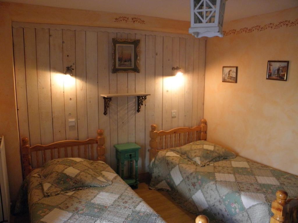 Gite Auberge Les Terres Blanches De Meolans Cameră foto