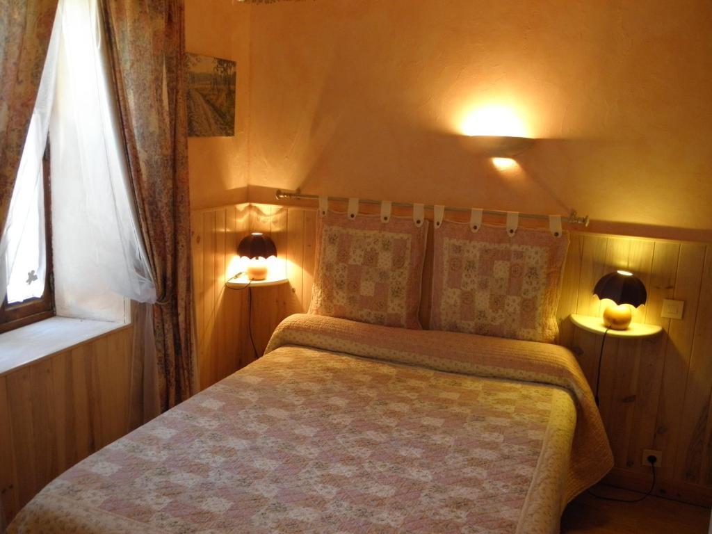 Gite Auberge Les Terres Blanches De Meolans Cameră foto